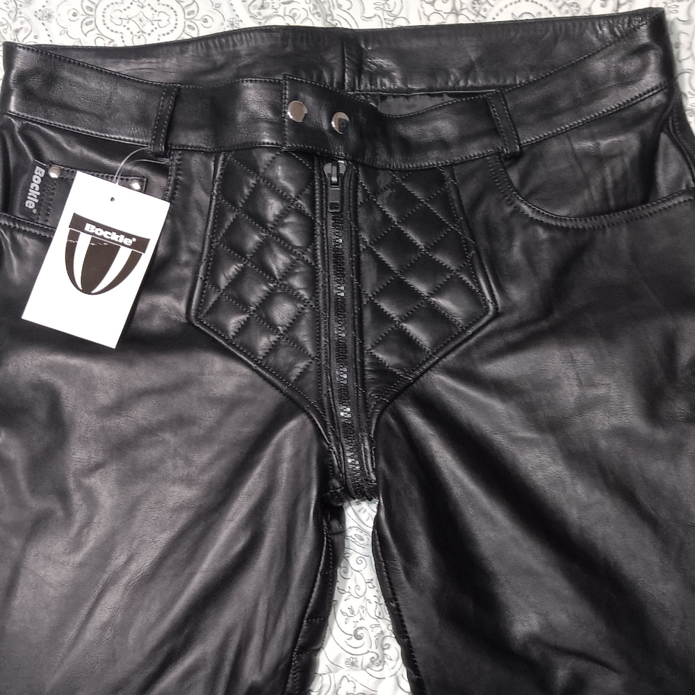 Mens Bockle zip leather pants